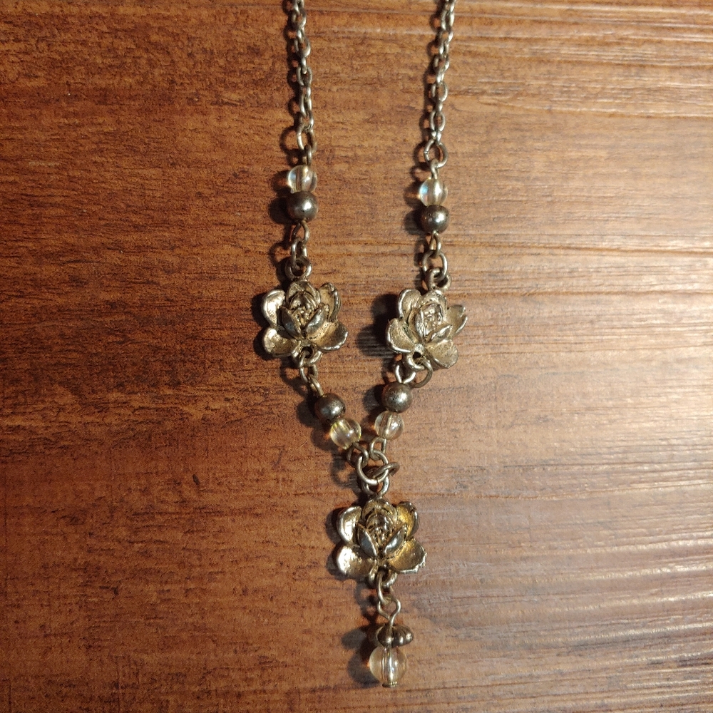 Silver Flower Necklace - Picture 3 of 6